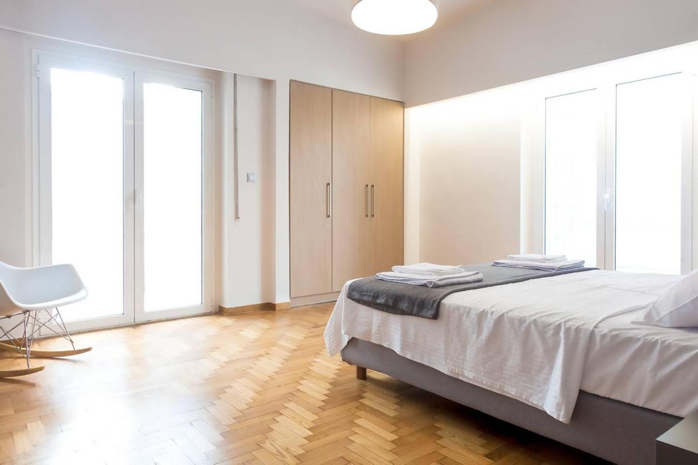 אתונה Toni'S 2Bd Home In Centre, 15 Sec To Metro מראה חיצוני תמונה